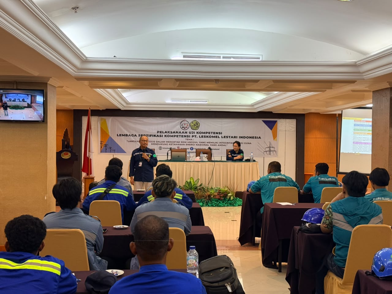 Lima Perusahaan Vendor Ketenagalistrikan Ikuti Sertifikasi Kompetensi Tenaga Teknik di Manado